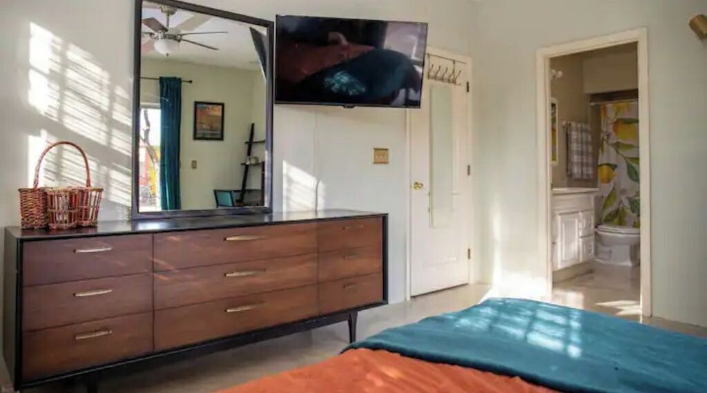 Photo of Bedroom in Feldman's