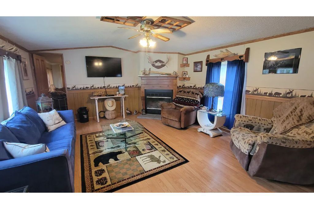 Photo of Livingroom in Patten