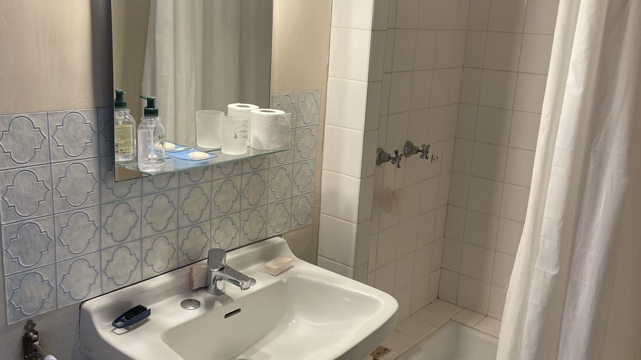 Photo of Bathroom in Vaux-sur-Seulles
