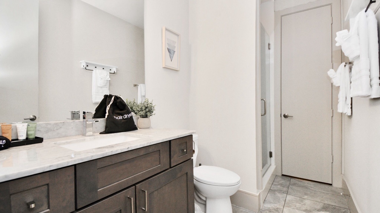 Photo of Bathroom in South Central Houston