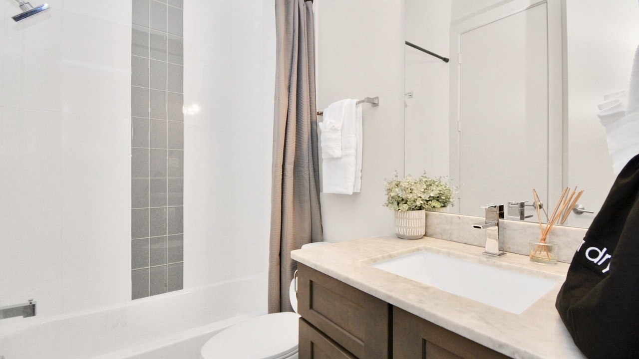 Photo of Bathroom in South Central Houston