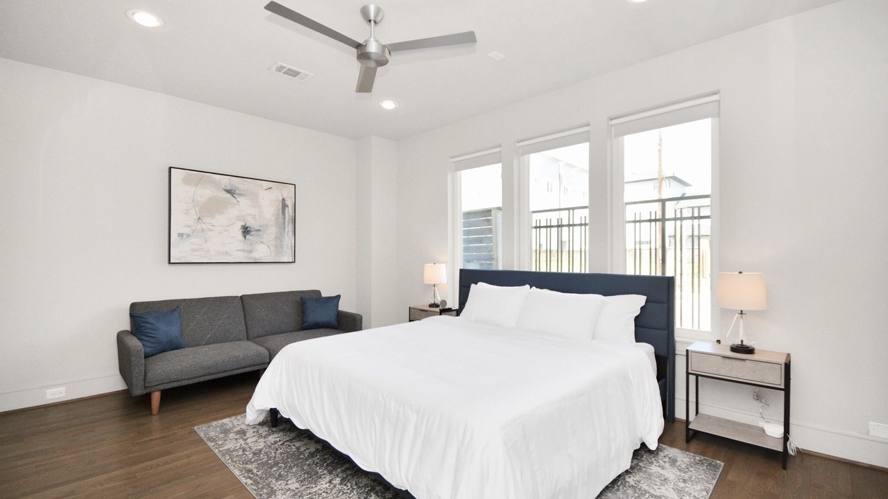 Photo of Bedroom in South Central Houston
