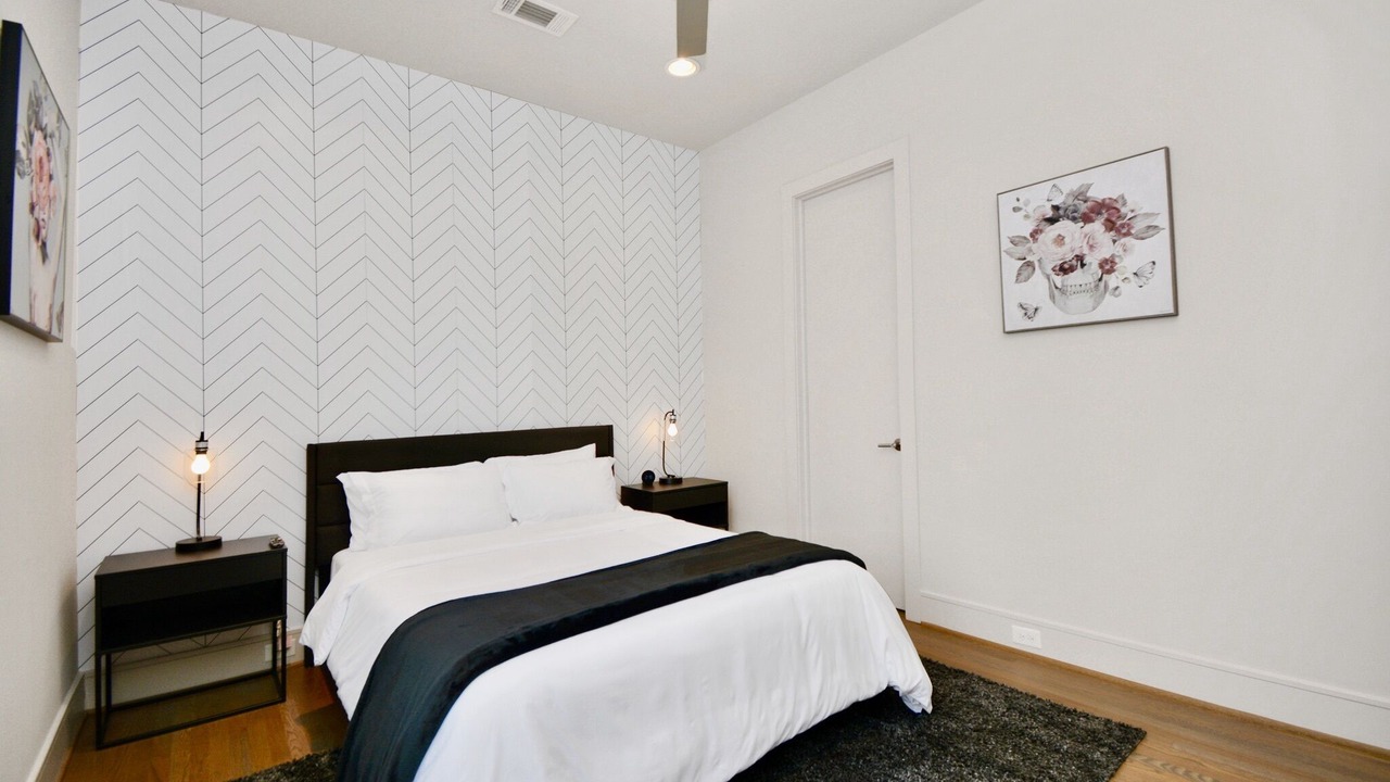 Photo of Bedroom in South Central Houston