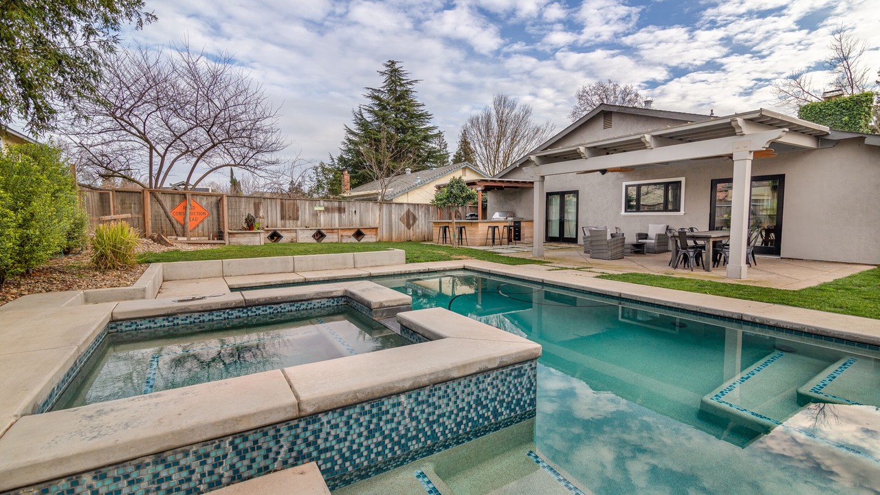 Photo of Outdoor in Elk Grove