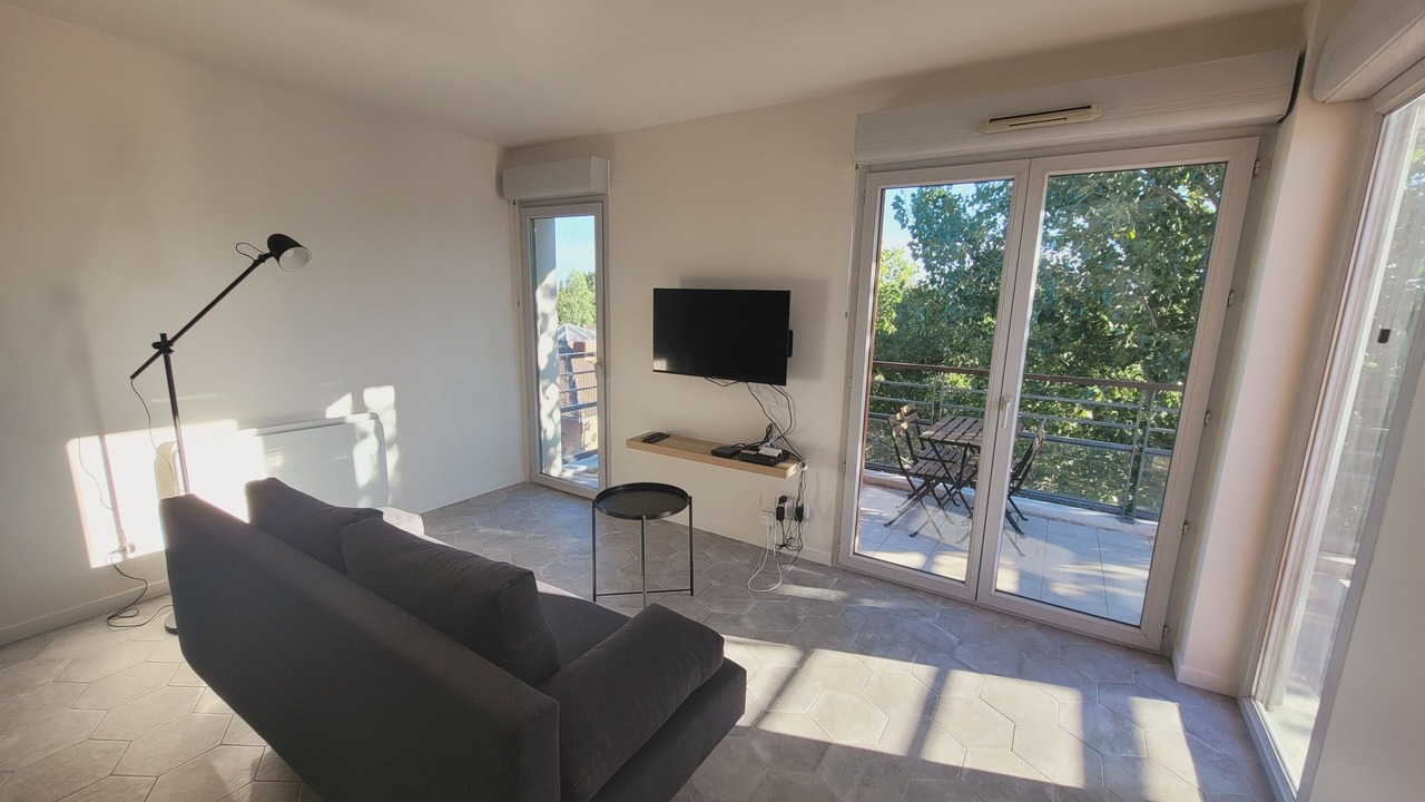 Photo of Livingroom in Pont des Demoiselles-Montaudran-La Terrasse