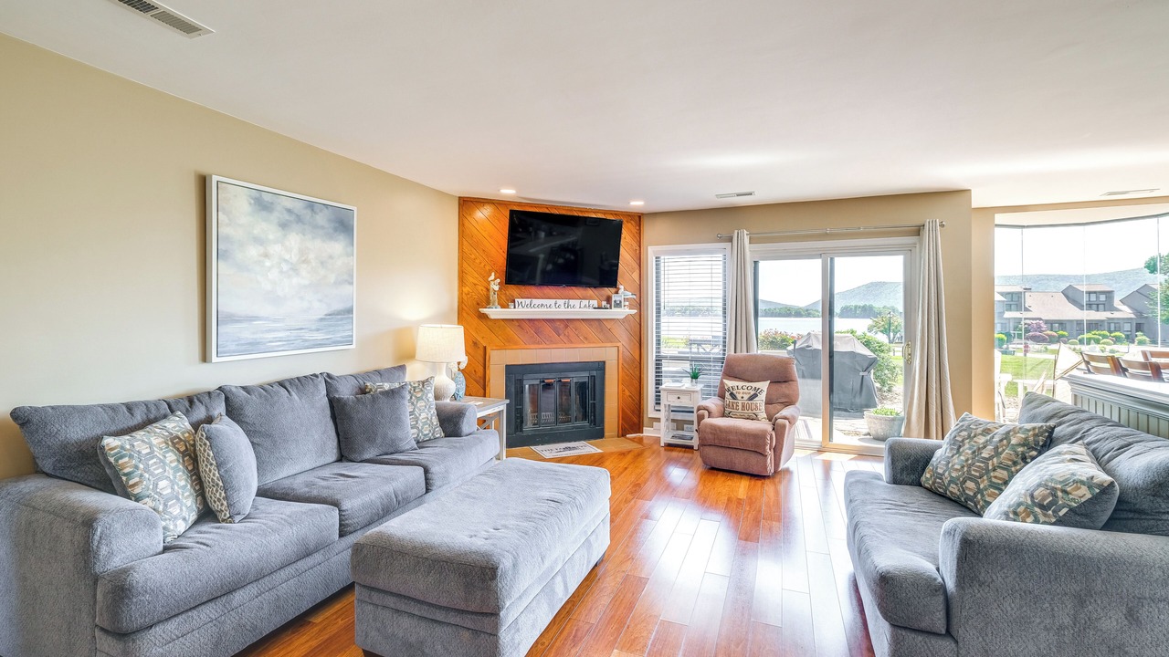 Photo of Livingroom in North Shore