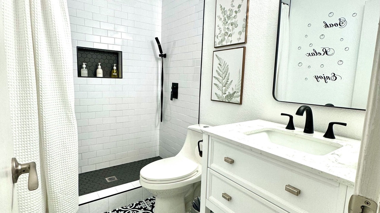 Photo of Bathroom in Little Elm