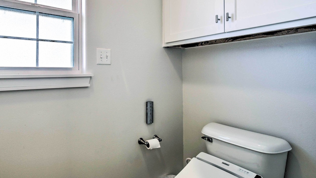 Photo of Bathroom in Yorktown