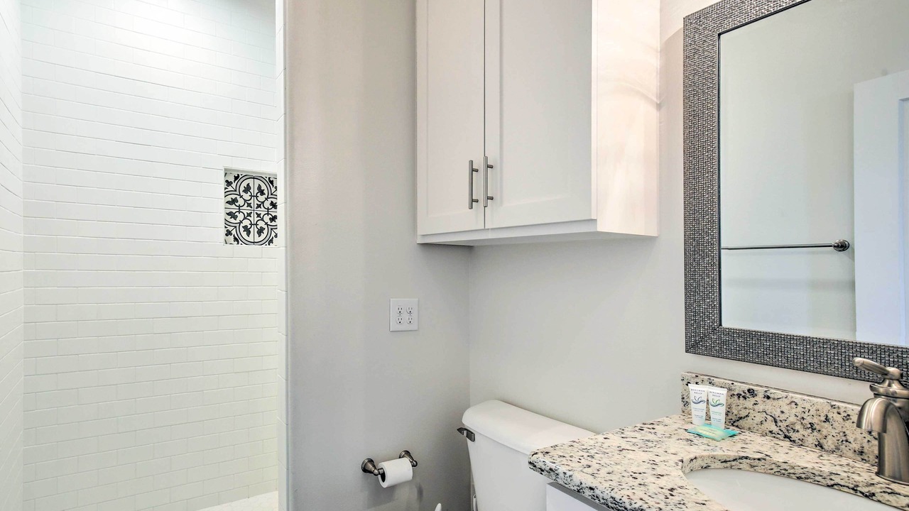 Photo of Bathroom in Yorktown