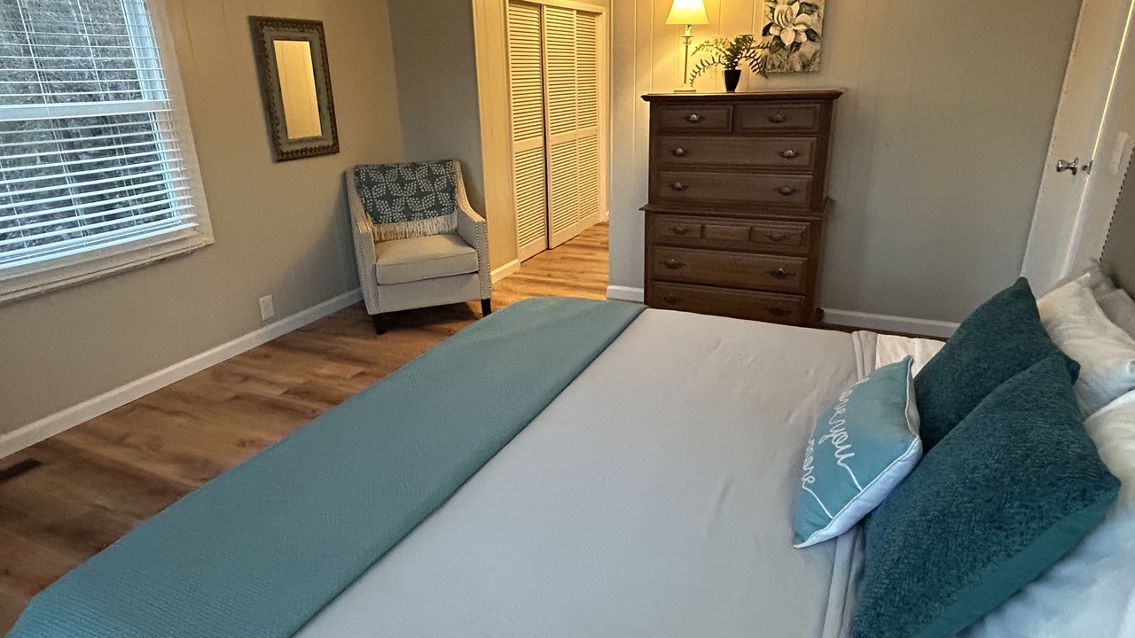 Photo of Bedroom in Brentwood