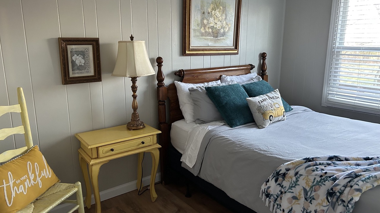 Photo of Bedroom in Brentwood