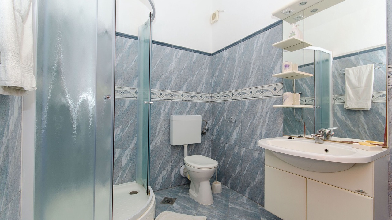Photo of Bathroom in Vis
