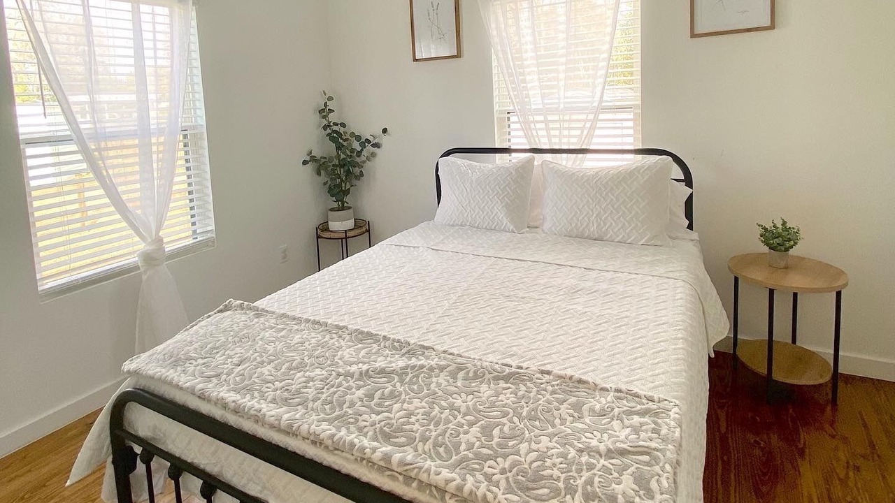 Photo of Bedroom in Brenham
