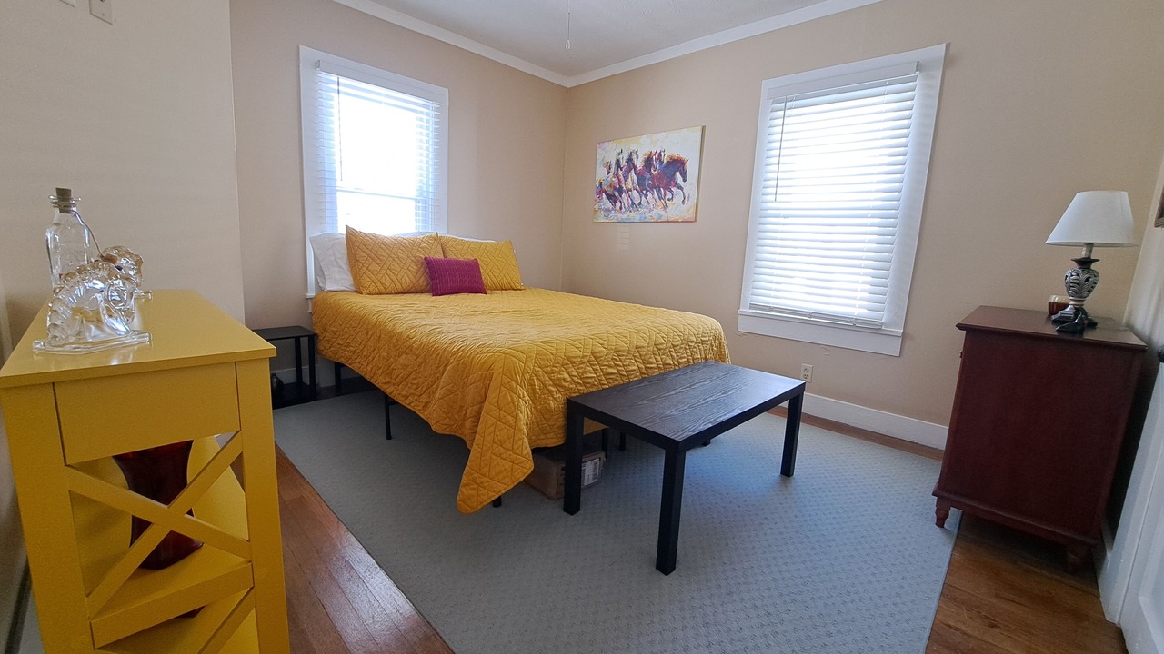 Photo of Bedroom in Lawrenceburg