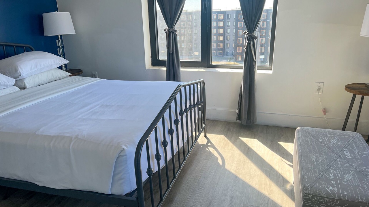 Photo of Bedroom in Elizabeth