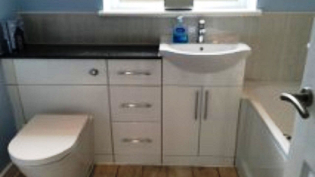 Photo of Bathroom in Swalecliffe