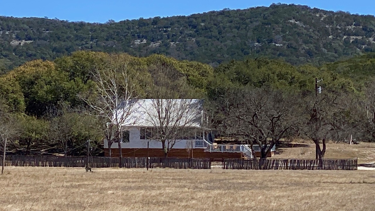 Photo of Others in Leakey