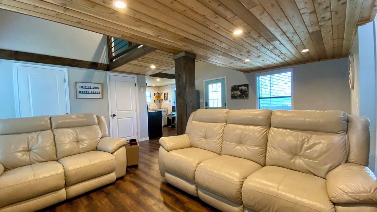 Photo of Livingroom in Leakey