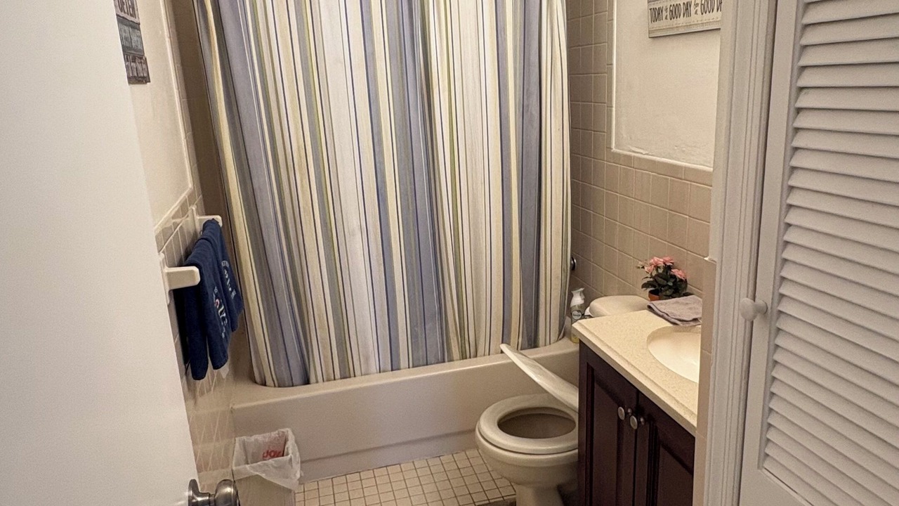 Photo of Bathroom in Ridge