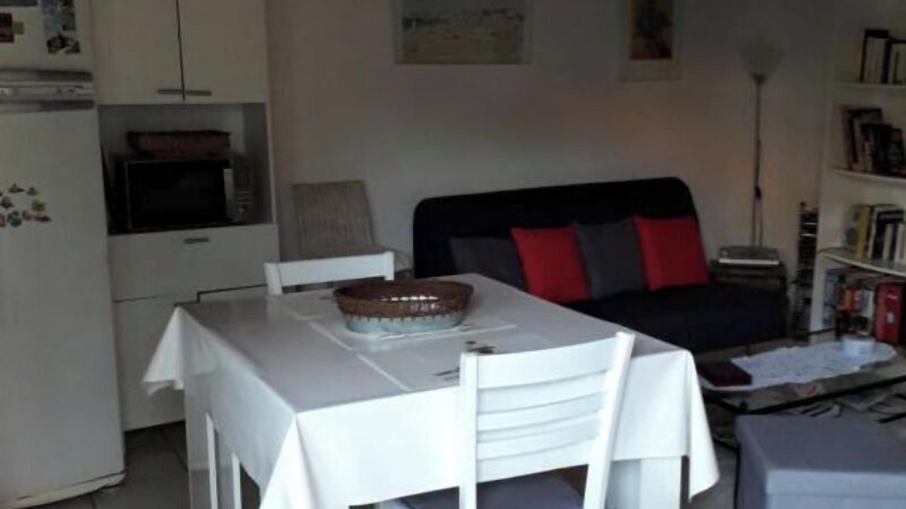 Photo of Others in Lisle