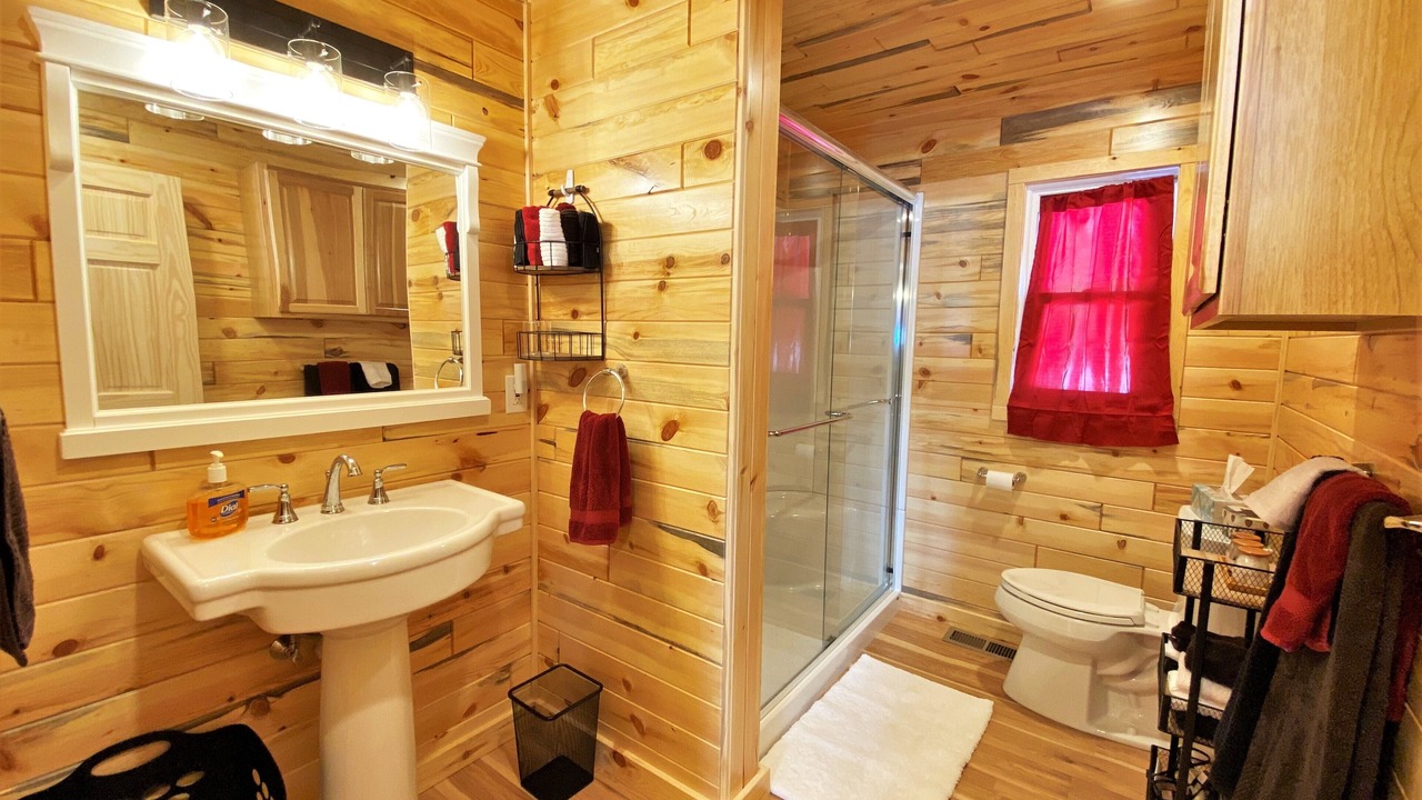 Photo of Bathroom in St Ignace