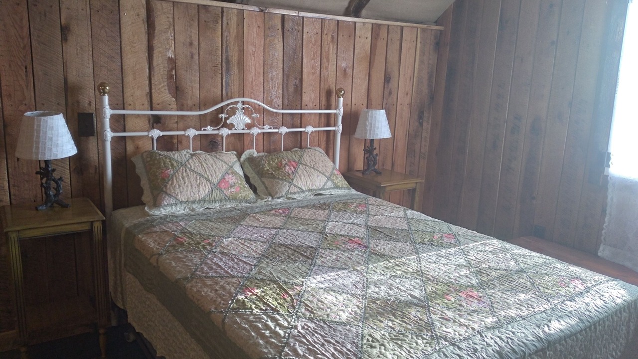 Photo of Bedroom in Richwoods