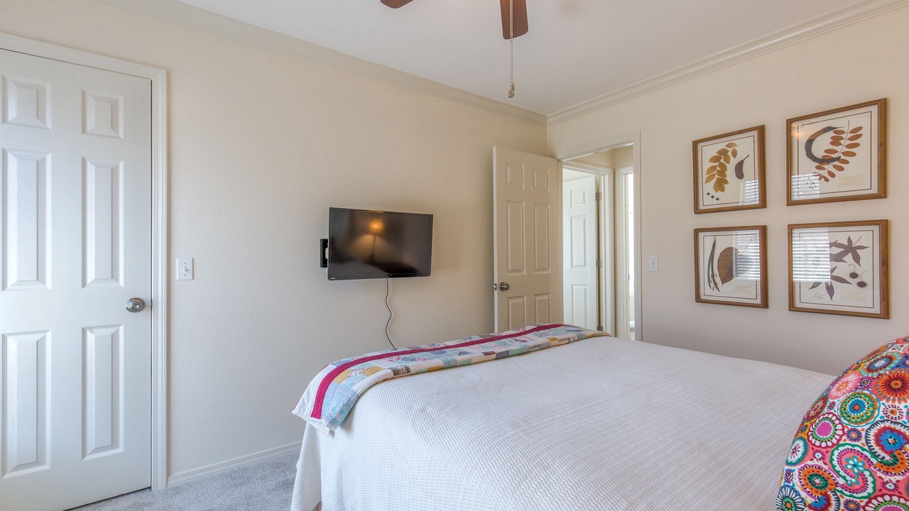 Photo of Bedroom in Jenks