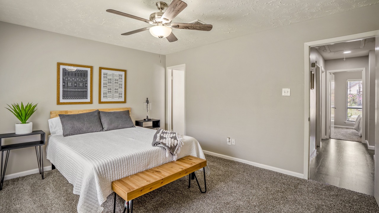Photo of Bedroom in Panther Creek