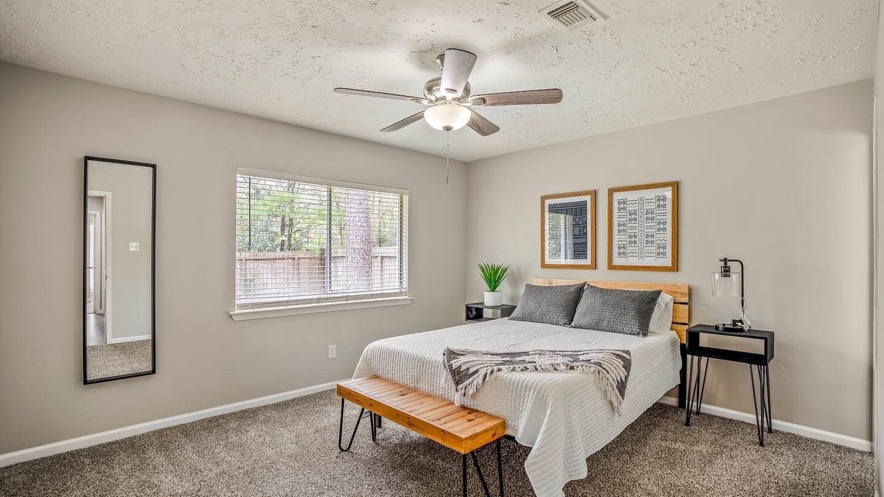 Photo of Bedroom in Panther Creek