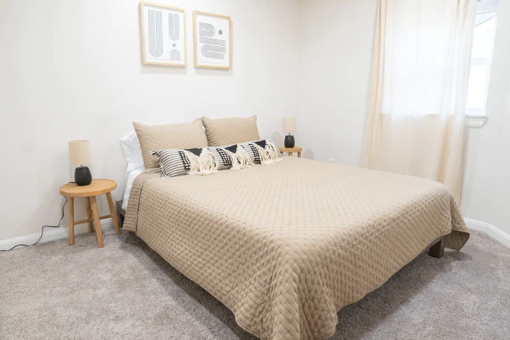 Photo of Bedroom in River Oaks