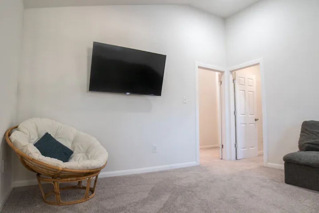 Photo of Livingroom in River Oaks