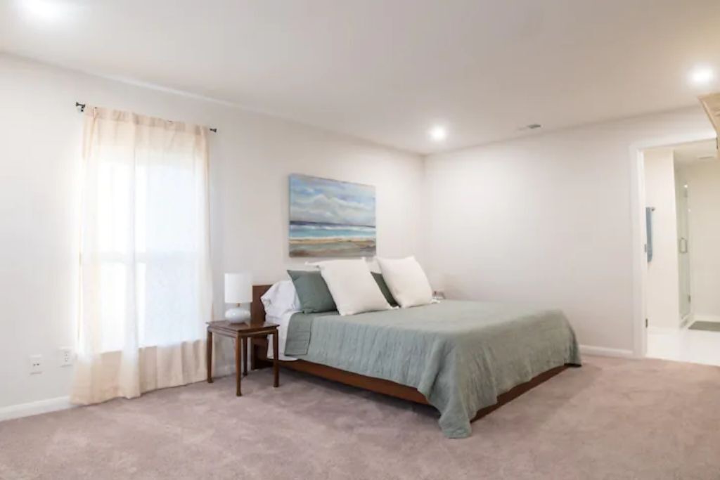 Photo of Bedroom in River Oaks