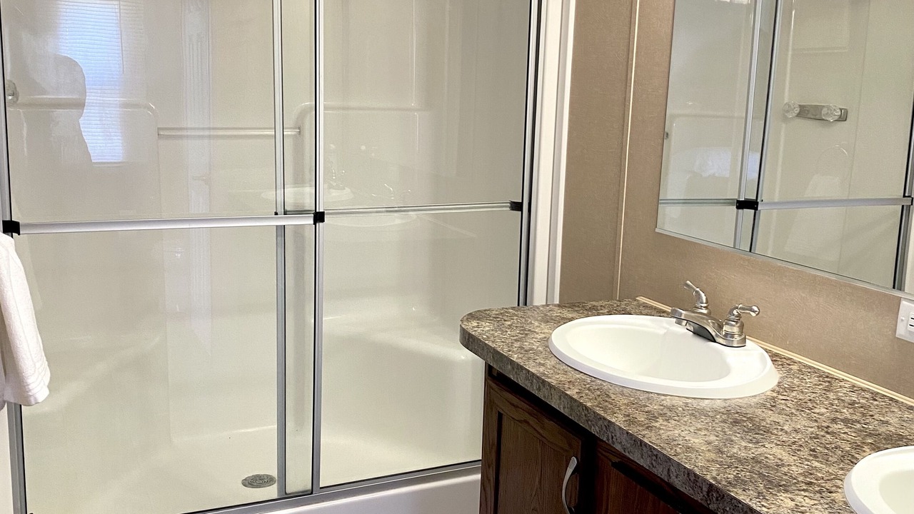 Photo of Bathroom in Waynoka