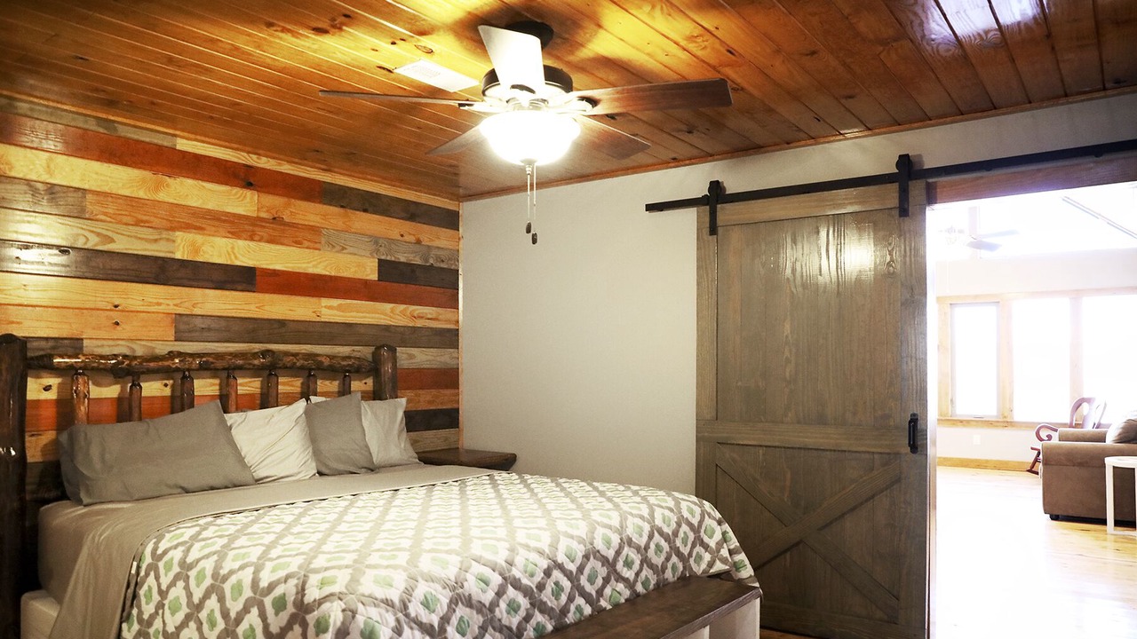 Photo of Bedroom in Big Creek