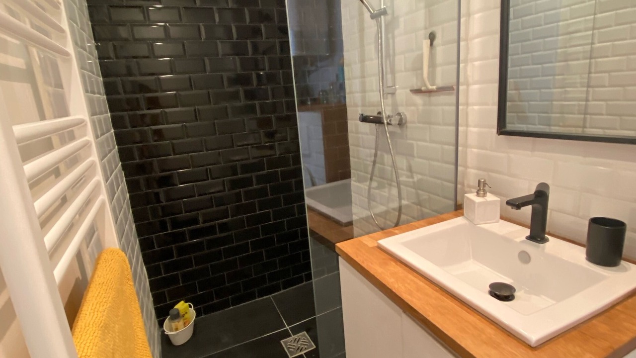 Photo of Bathroom in Hopital Saint-Louis