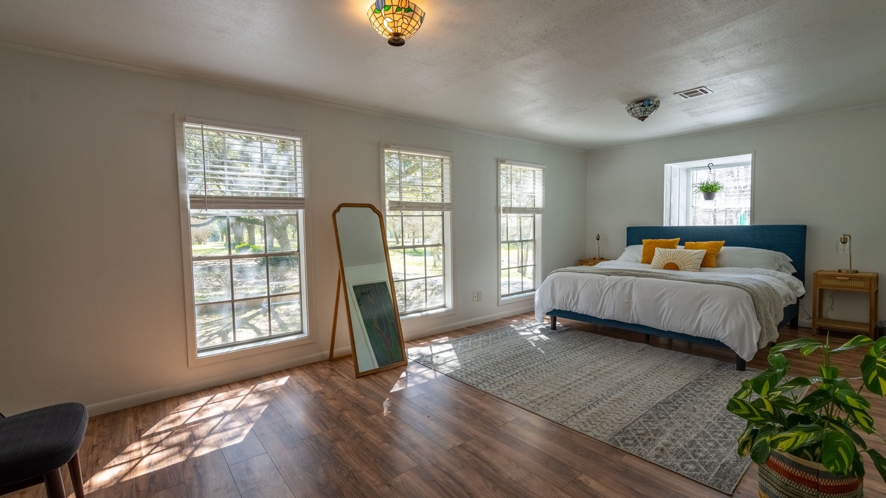 Photo of Bedroom in Opelousas
