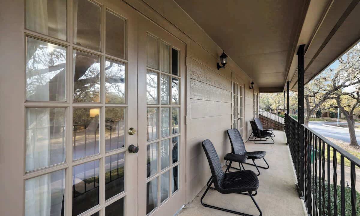 Photo of Patio Balcony in Wetmore