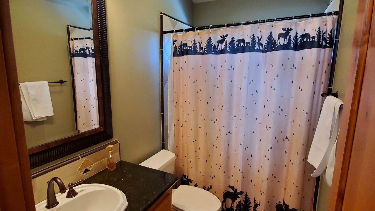 Photo of Bathroom in Montgomery Estates