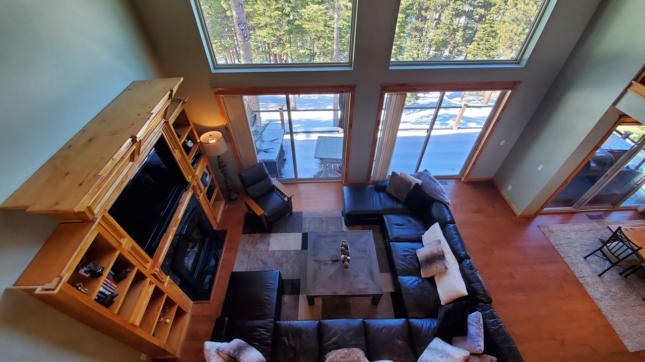 Photo of Livingroom in Montgomery Estates