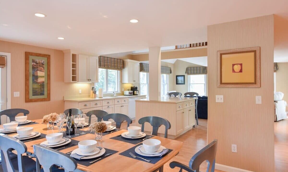 Photo of Others in West Yarmouth