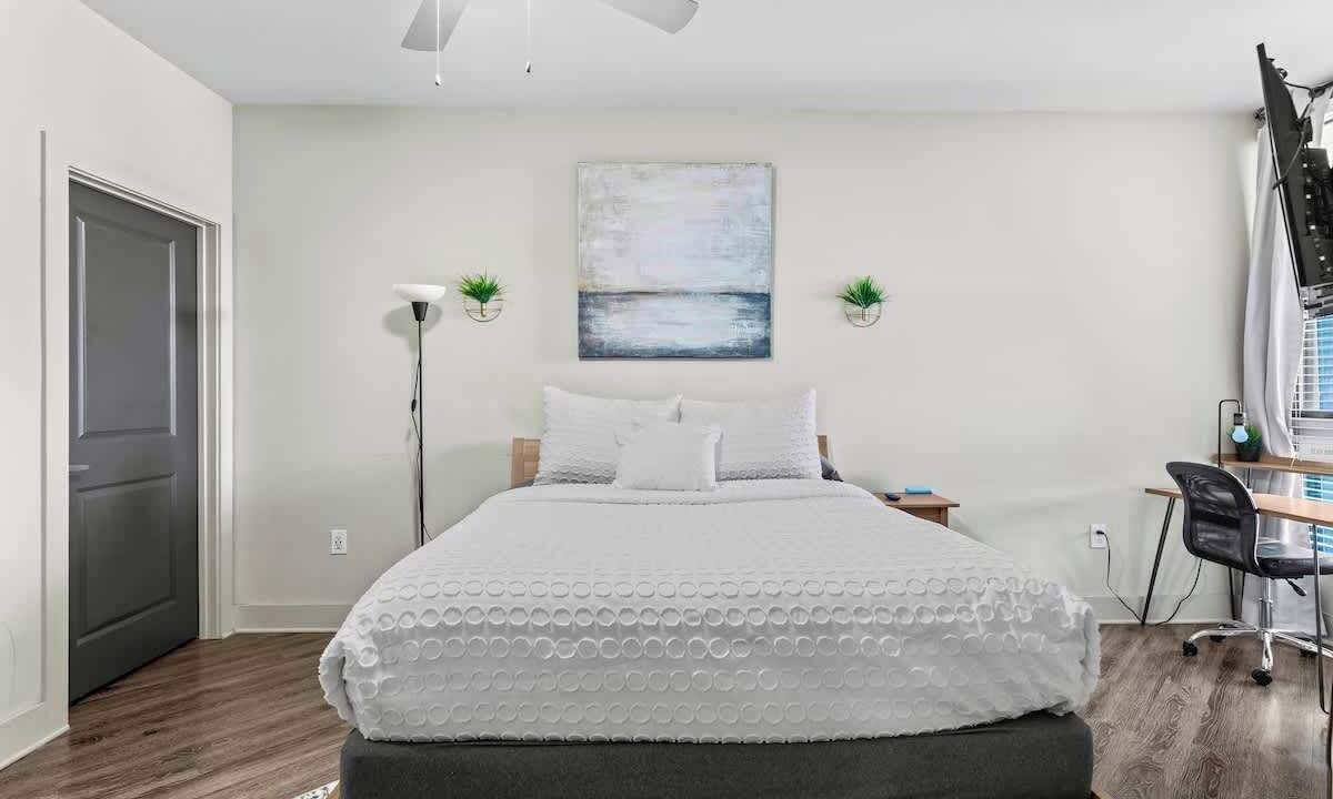Photo of Bedroom in Home Park