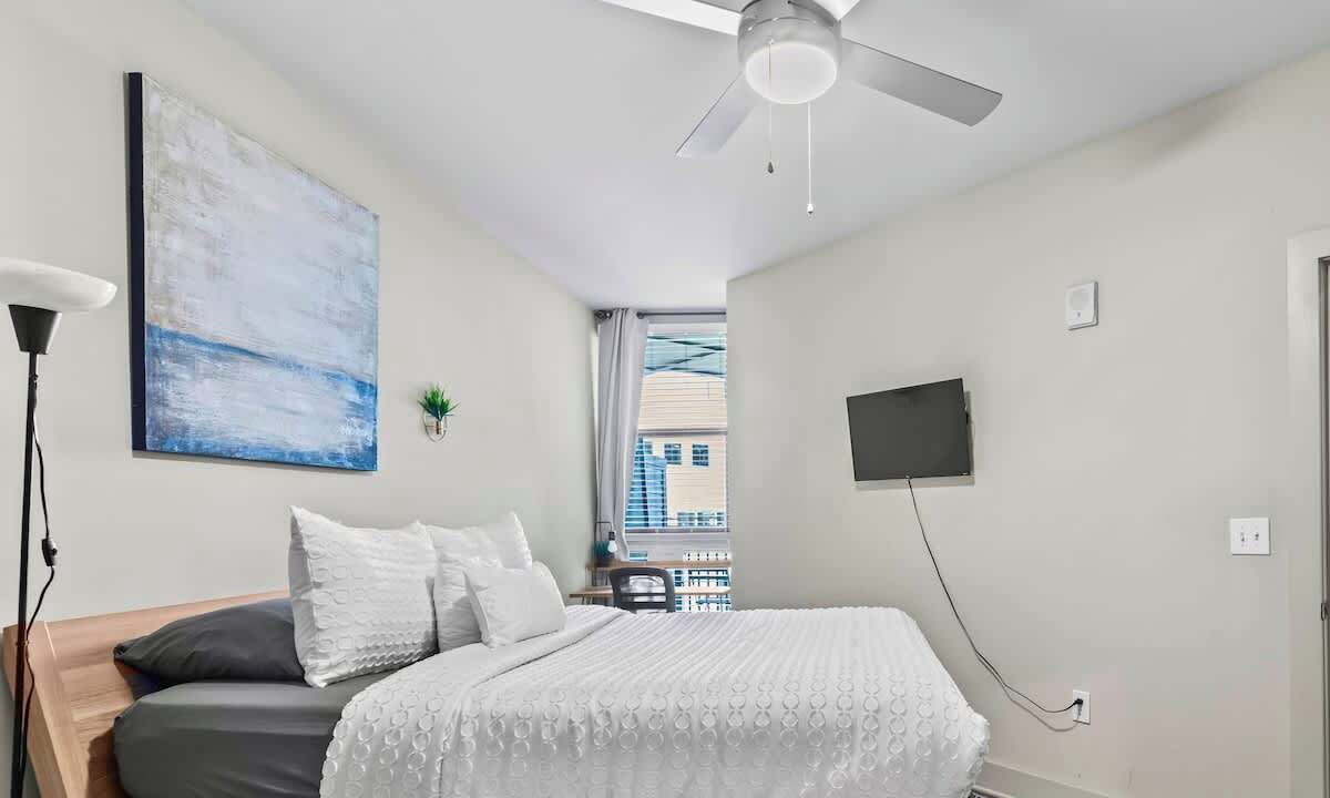 Photo of Bedroom in Home Park