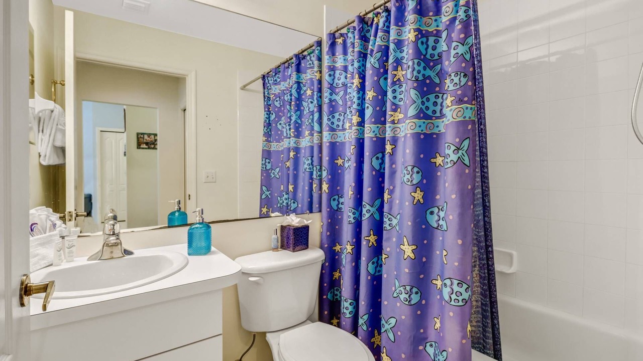 Photo of Bathroom in Stoneybrook