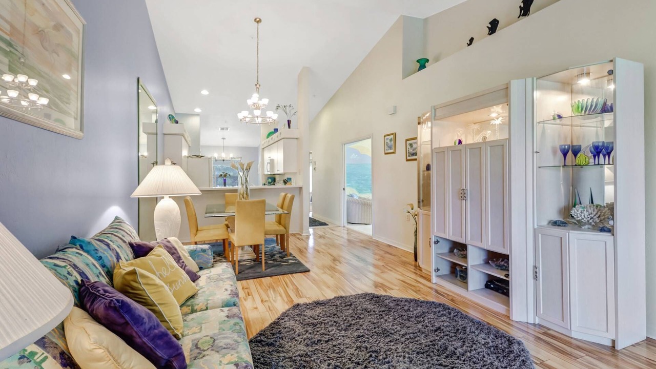 Photo of Bedroom in Stoneybrook