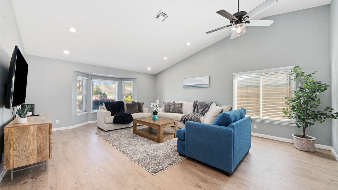 Photo of Livingroom in Elk Grove