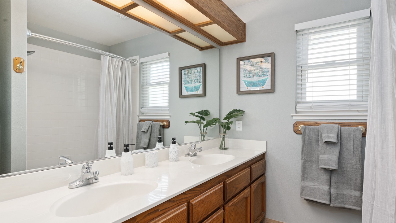 Photo of Bathroom in Elk Grove