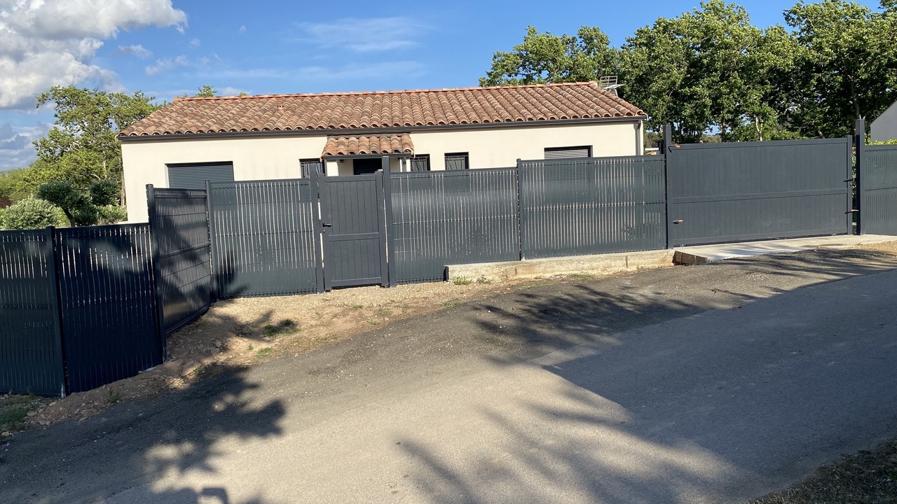 Photo of Outdoor in Escales