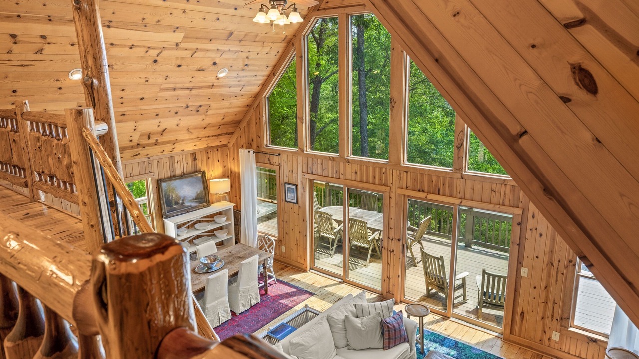 Photo of Livingroom in Clayton