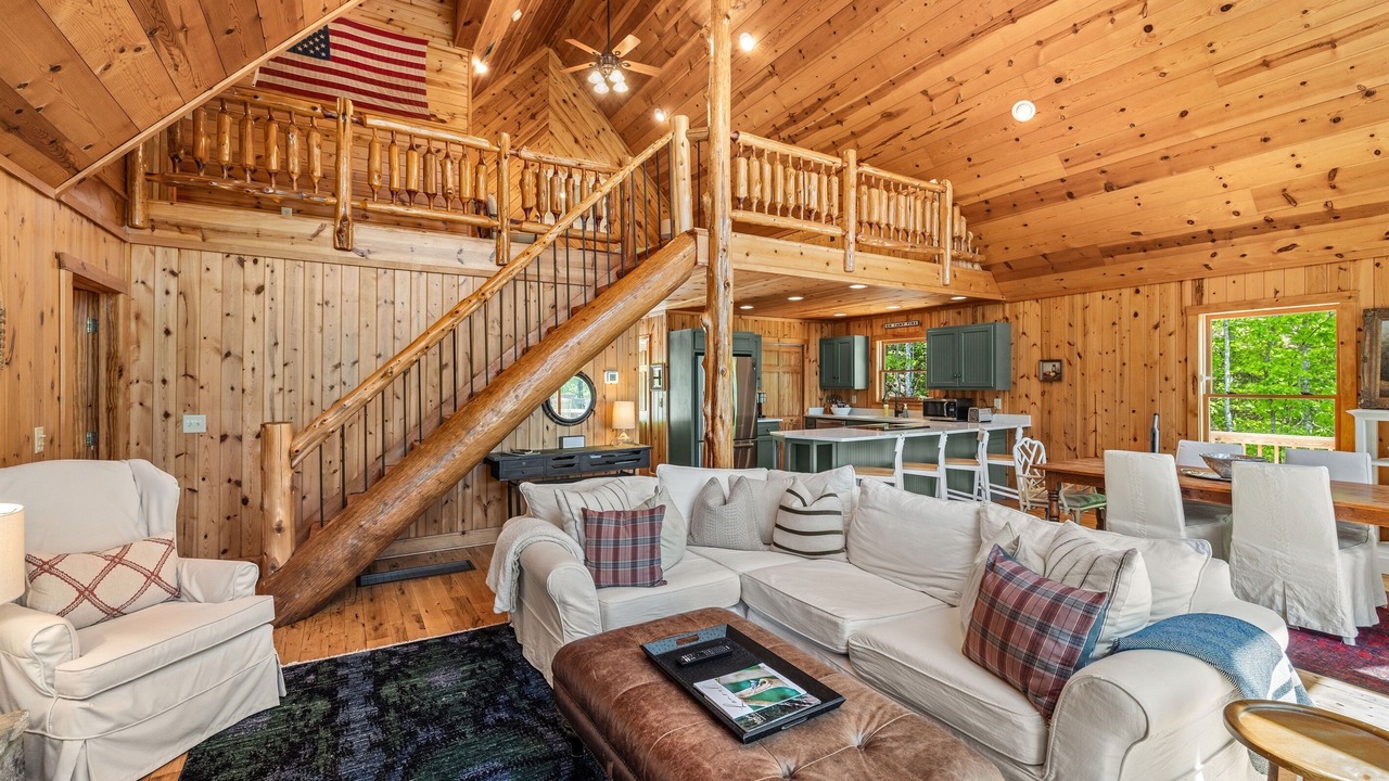 Photo of Livingroom in Clayton