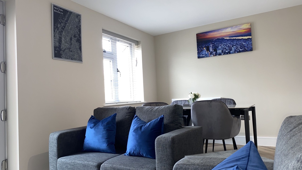 Photo of Livingroom in Shirley